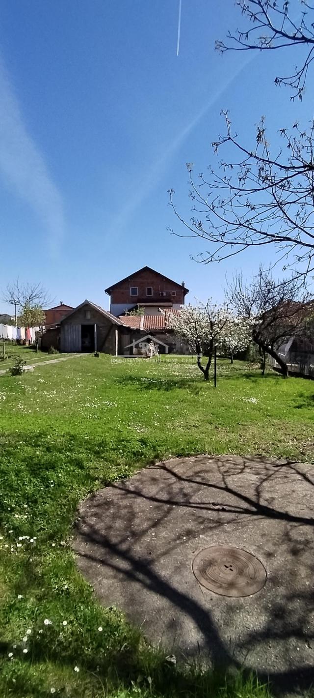 Porodična kuća, Kaluđerica, Radmilovac ID#1366