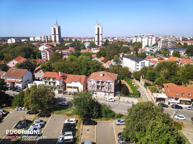 Naselje Sava Kovačević Zemun. Mereno 42m2, adaptiran u jednoiposoban. 