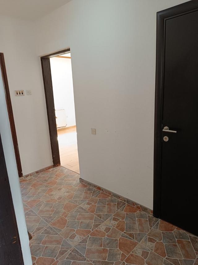 Spacious and Modern Ground Floor in a Three-Storey House - Krusevac