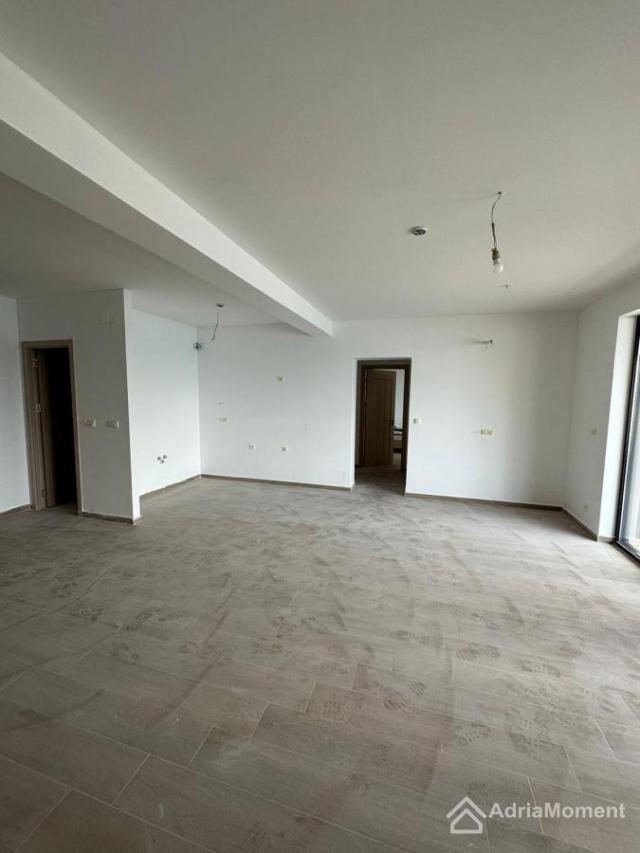 Palacio Del Mar Rafailovici prodaja stana 113 m2 plus terasa 22 m2 gratis