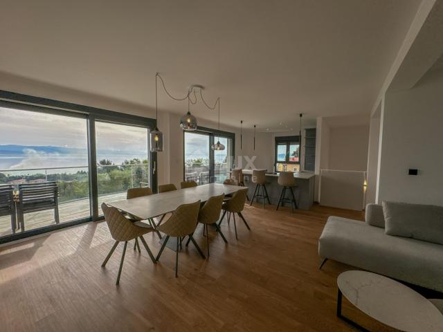 OPATIJA, IKA - stan u novogradnji 135m2 + krovna terasa 77m2, panoramski pogled na more