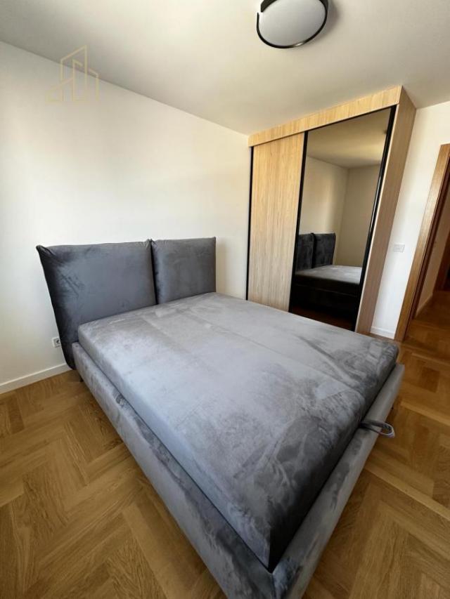 Luxurious three-bedroom apartment on Dorćol