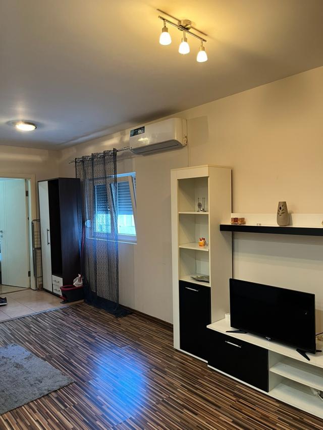 Furnished apartment in Zvezdara, , Zeleno brdo - 36m2  1.5