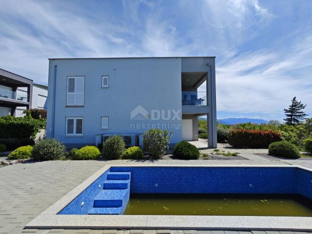 KLENOVICA - Apartment with shared pool and sea view