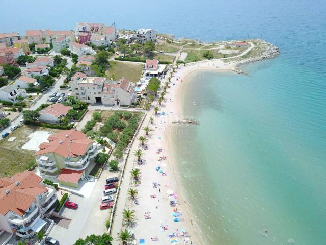 PAG, POVLJANA - Apartment in a new building, 100m from the sea, S1