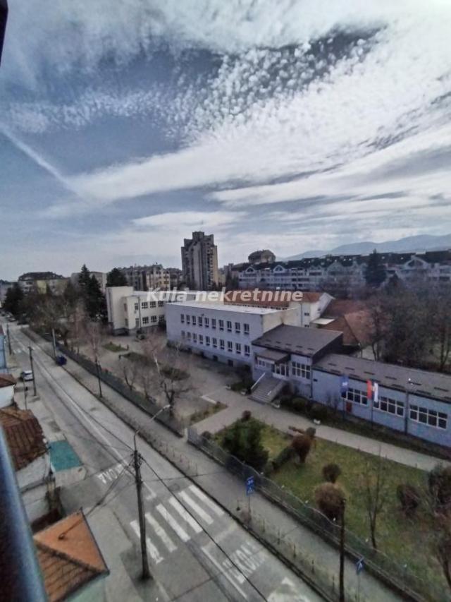 Prodaje se stan u novogradnji preko puta OŠ Milica Pavlović