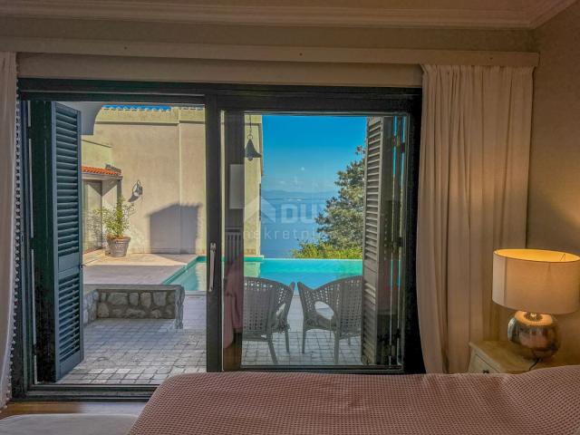 OPATIJA RIVIERA - privatna vila posebnog rasporeda s bazenom i panoramskim pogledom na more