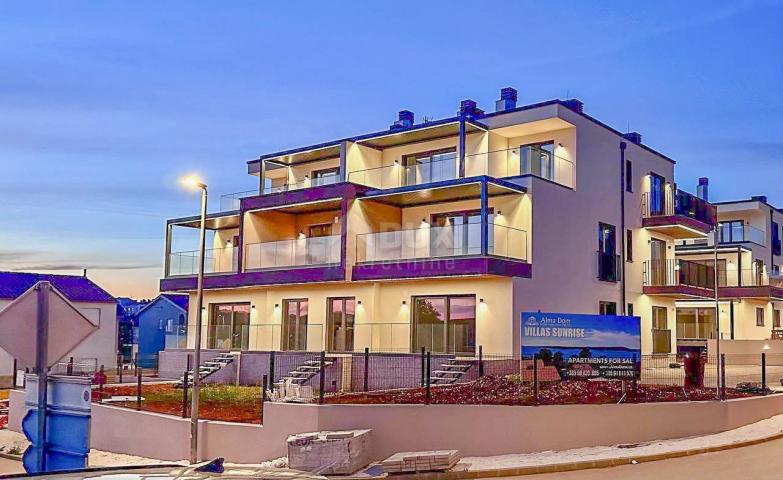 PULA, MEDULIN - apartman s terasom u prizemlju novogradnje 100 metara od plaže
