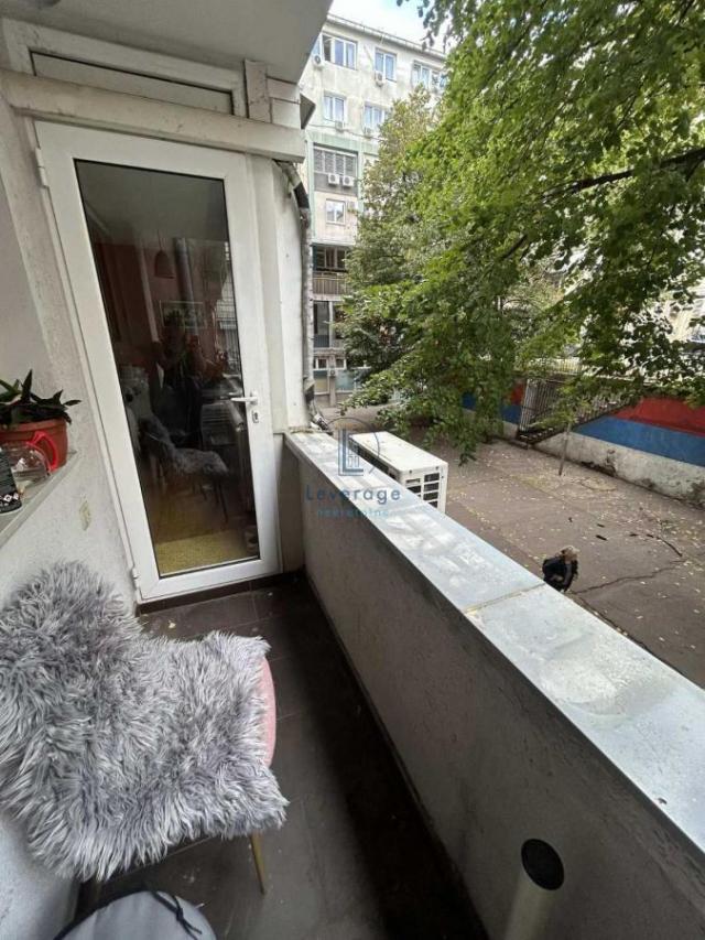 Terazije, Kralja Milana, 60m2