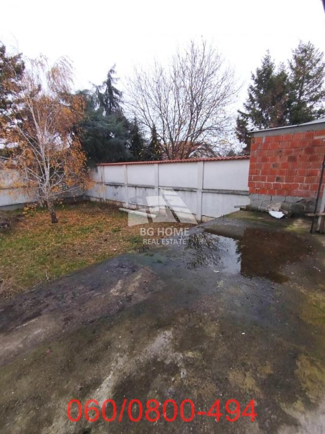 Stan na Altini sa dvorištem 4.3 ari+76m2 -Hemingvejeva ID#3543
