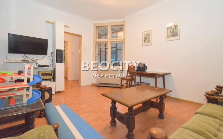 Stari grad, Centar, Budimska, 2.5, 70m2, 150000EUR