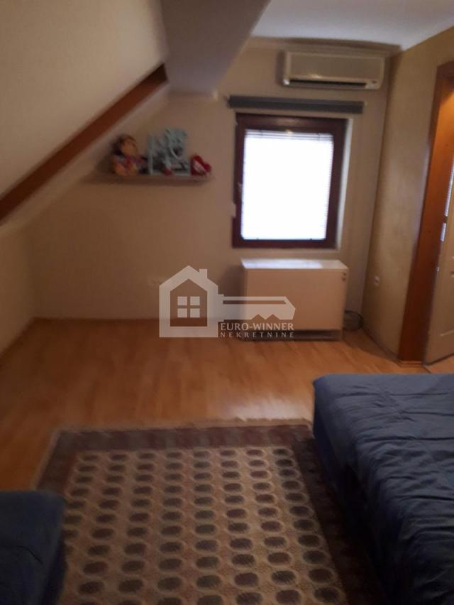 Zemun, Krajiška, stan u kući ID#1231
