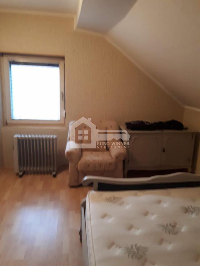 Zemun, Krajiška, stan u kući ID#1231