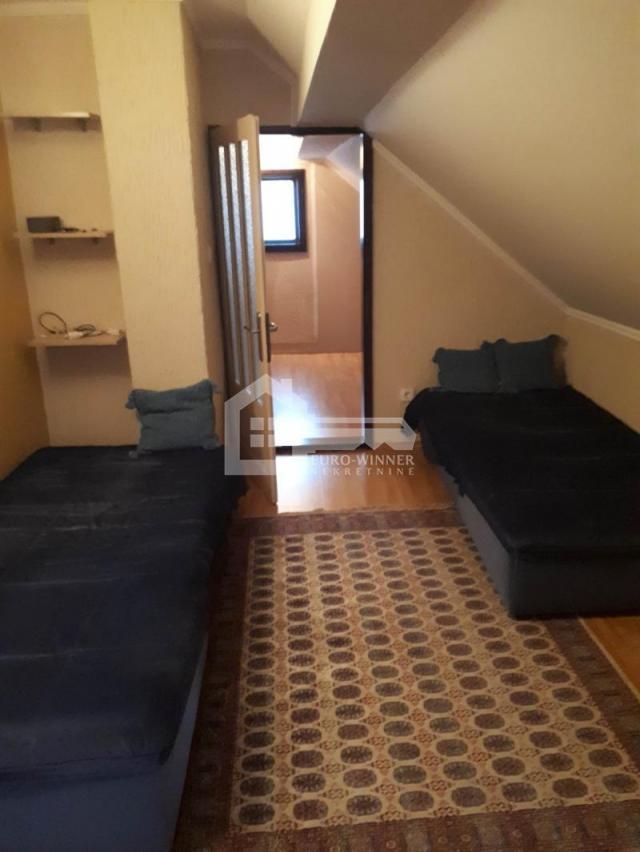 Zemun, Krajiška, stan u kući ID#1231