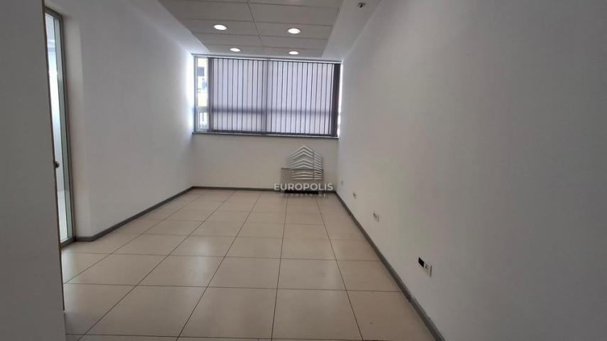Lux poslovni prostor - troškovi uračunati ID#8110