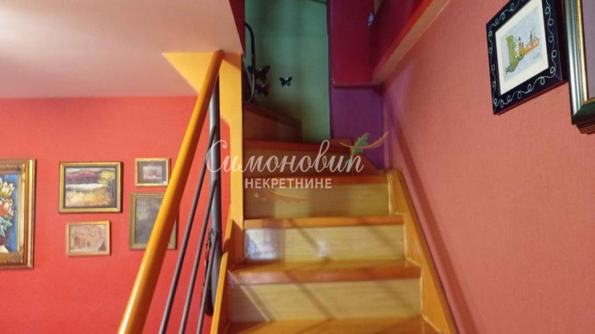 Zemun, Tršćanska, 187m2, eg, garaža, 3.8 ari, uknjižena ID#1713