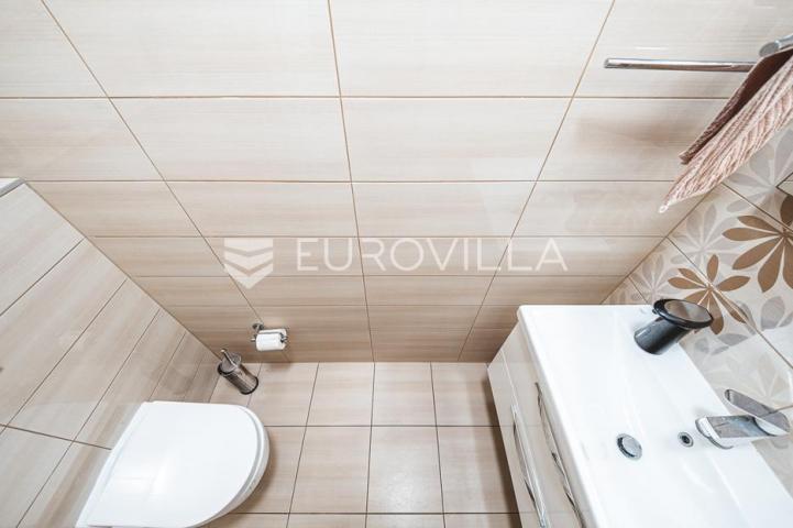 Samobor, prekrasna moderna kuća 301 m²