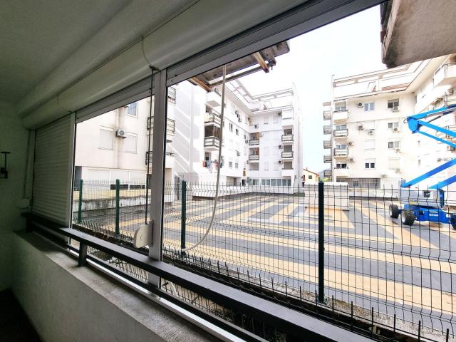 Dvosoban namješten stan, 63m2, Blok 9, Podgorica