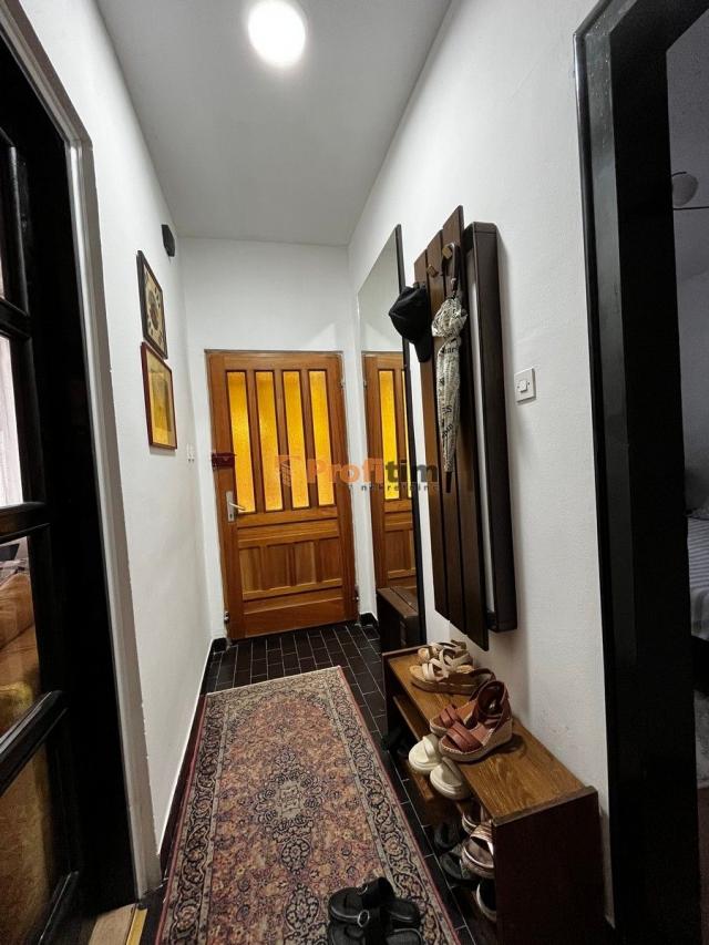 Zemun, Mozerova, 3,0, 71m2, kompletno sređen