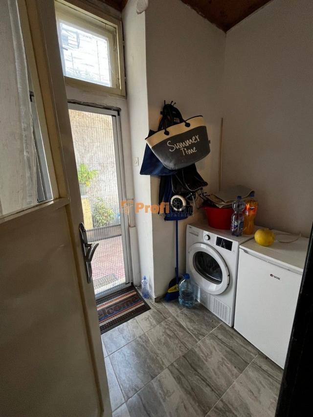 Zemun, Mozerova, 3,0, 71m2, kompletno sređen