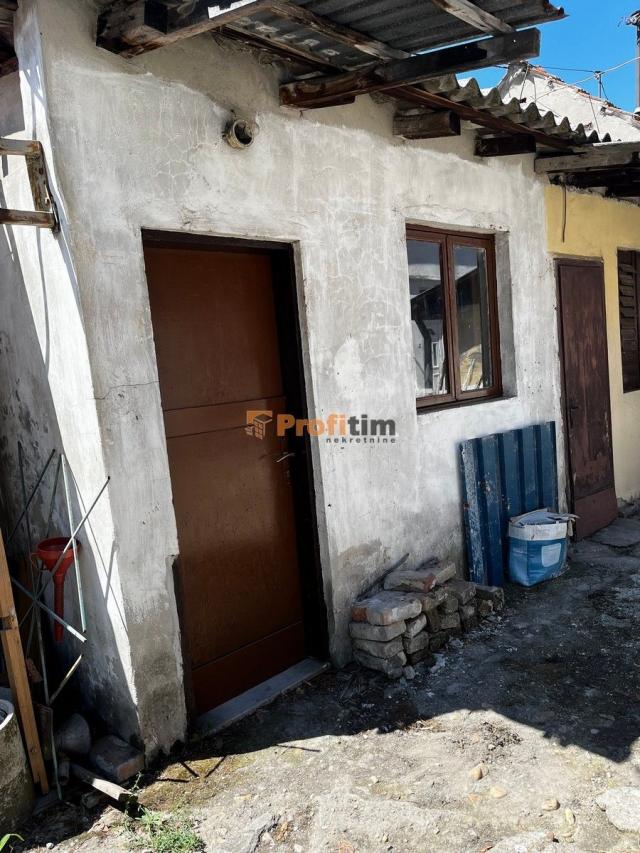 Zemun, Mozerova, 3,0, 71m2, kompletno sređen