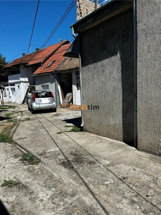 Zemun, Mozerova, 3,0, 71m2, kompletno sređen