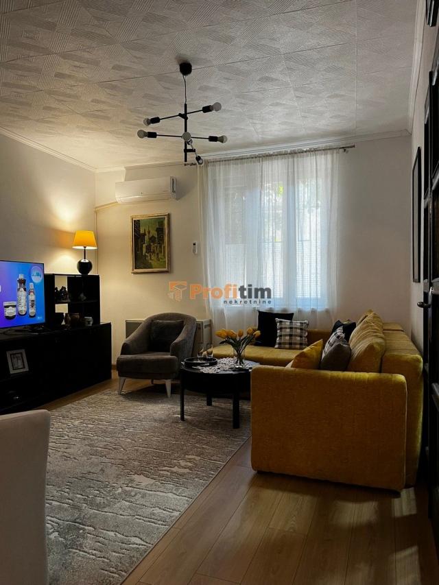 Zemun, Mozerova, 3,0, 71m2, kompletno sređen