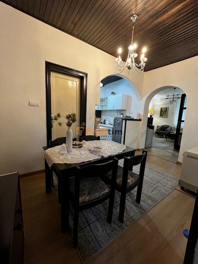 Zemun, Mozerova, 3,0, 71m2, kompletno sređen