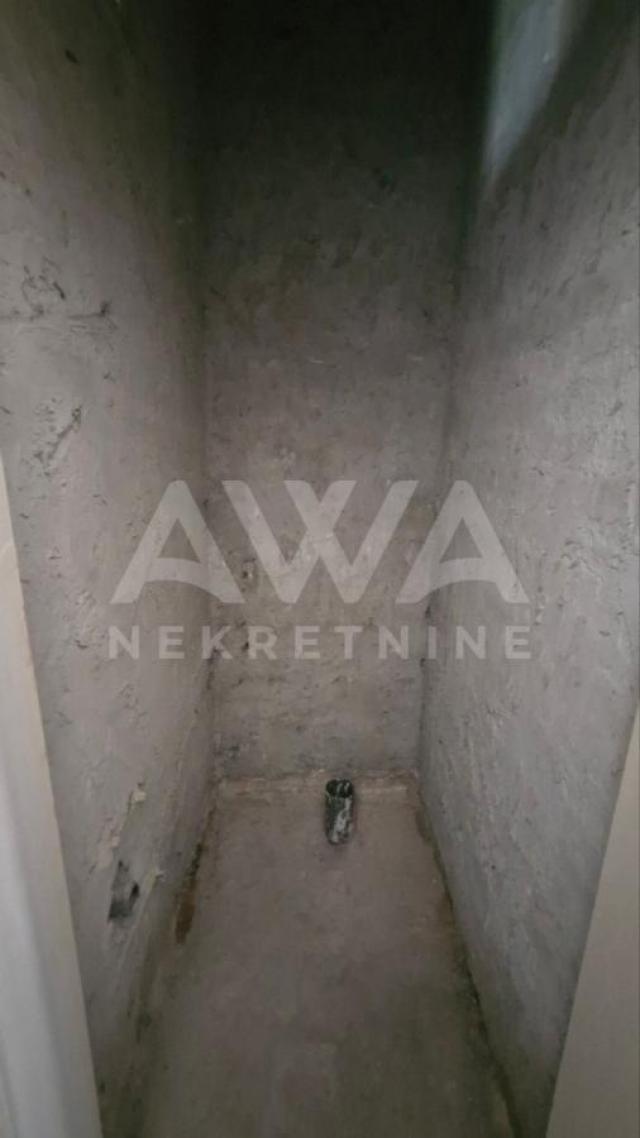 Stapar, Kuća sa započetom renovacijom, 125m2
