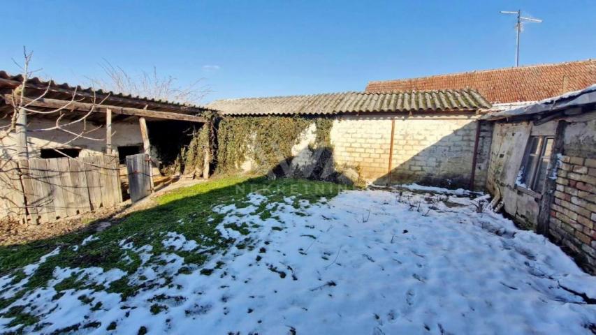 Bezdan, Kuća 175 m2 na placu od 1513 m2