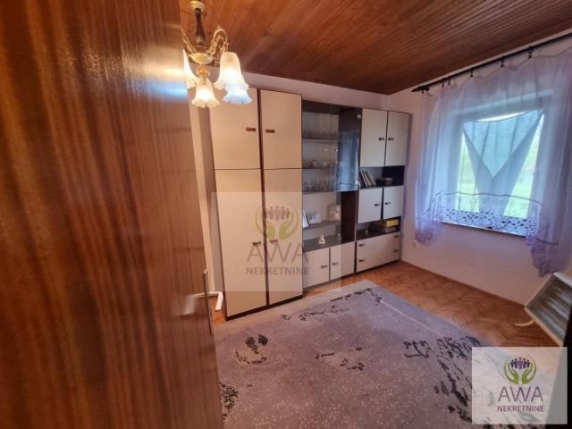 Stapar, kuća 98m2, sa kućom 59m2, plac 11.5a