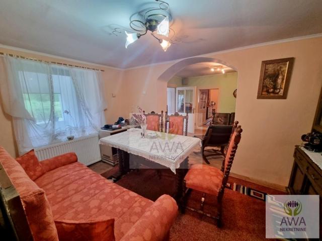Stapar, kuća 98m2, sa kućom 59m2, plac 11.5a