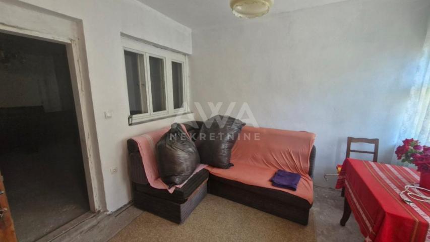 Stapar, Kuća sa započetom renovacijom, 125m2