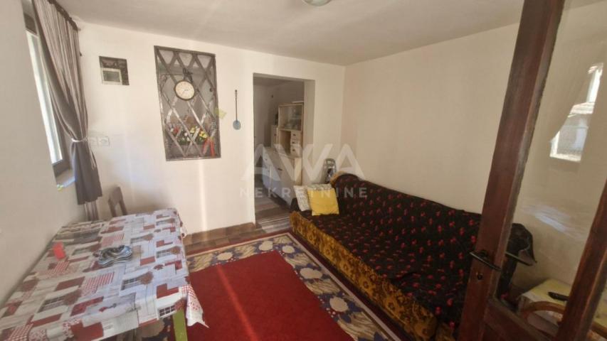 Stapar, Kuća sa započetom renovacijom, 125m2