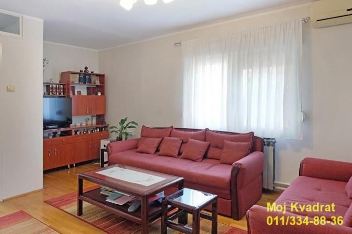 Zemun, Novi grad - Kumanovska, 92m2