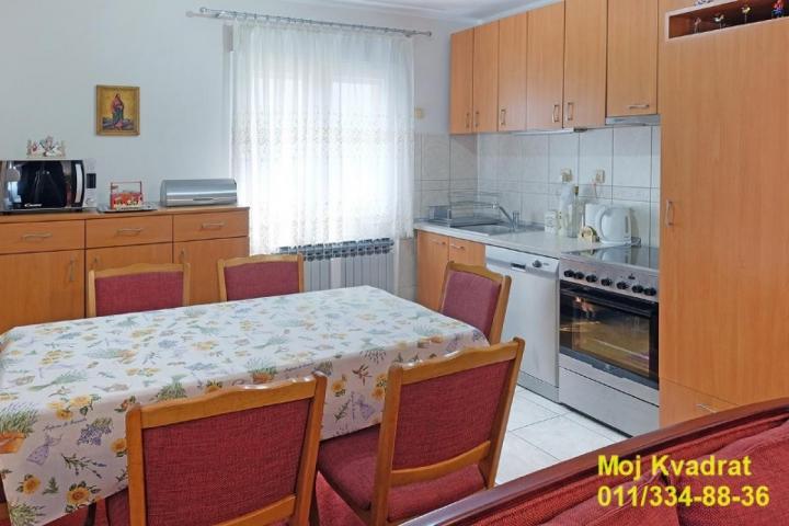 Zemun, Novi grad - Kumanovska, 92m2