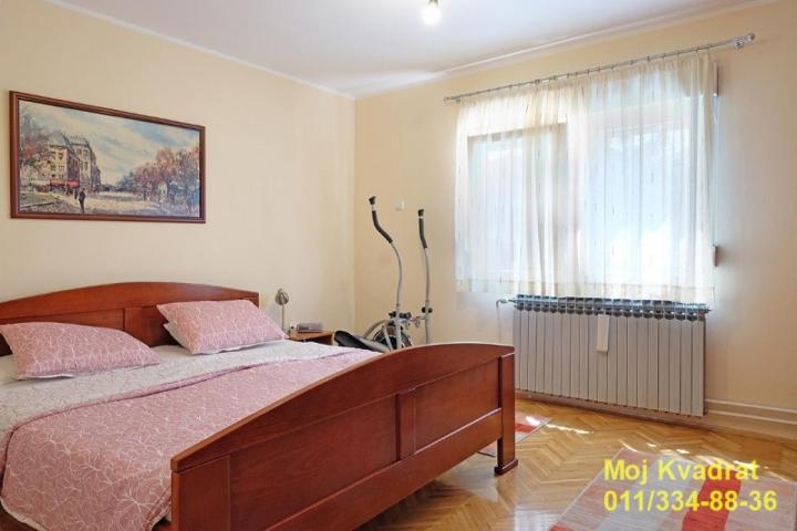 Zemun, Novi grad - Kumanovska, 92m2