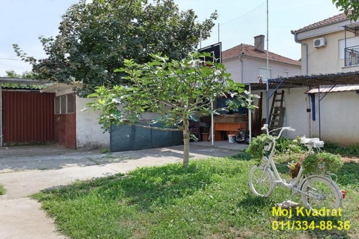 Zemun, Novi grad - Kumanovska, 92m2