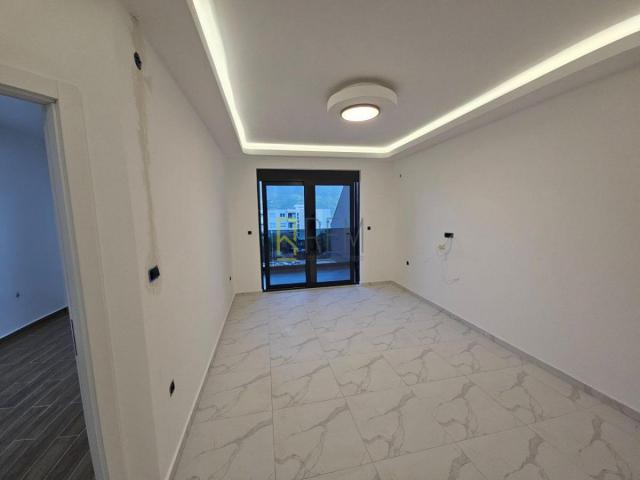 Prodaje- jednosoban stan 50m2 u Đenovićima