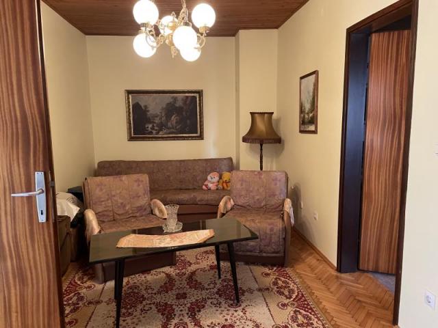 KUĆA-STAPAR