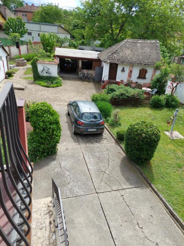 ODLIČNA NEKRETNINA! CENTAR!