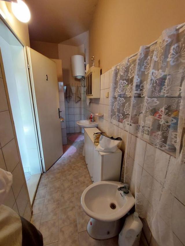 ODLIČNA NEKRETNINA! CENTAR!