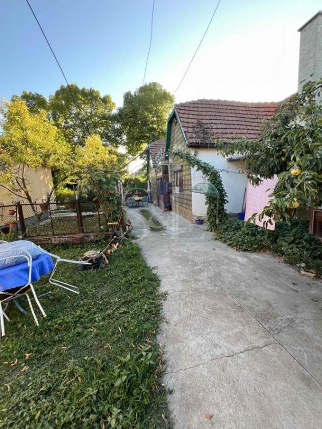KUĆA!! BLIZU VENCA-MLAKE!