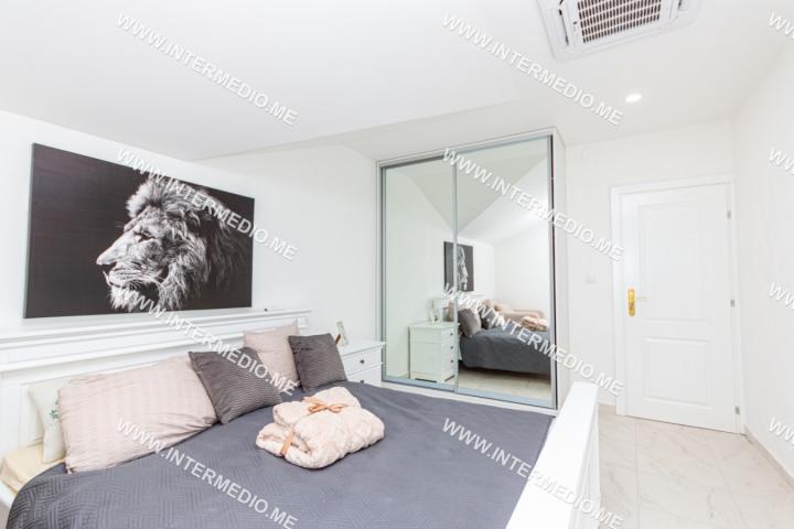Komforan dvosoban stan, 98m2, Igalo, Herceg Novi