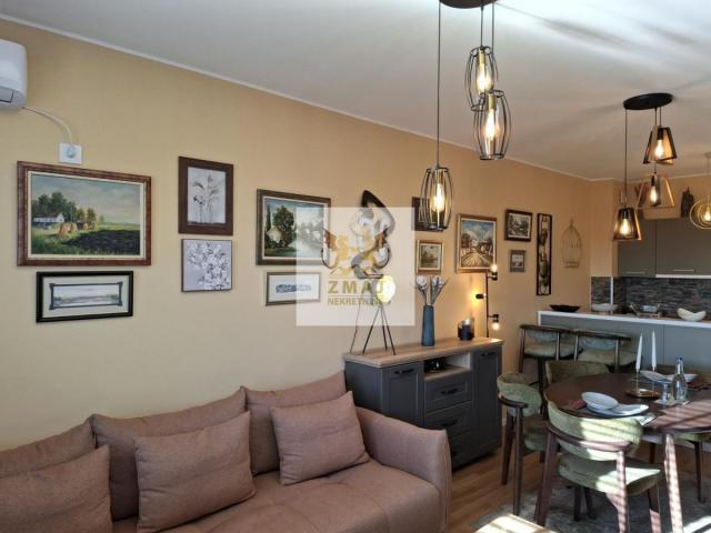 LUKSUZAN STAN, TELEP, URBANA VILA 59m2