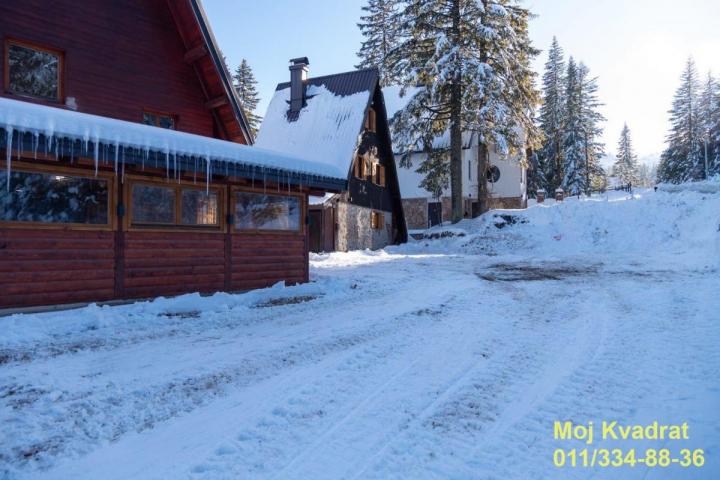 DVE VIKENDICE NA JAHORINI – SKI IN / SKI OUT - 115m2 + 180m2