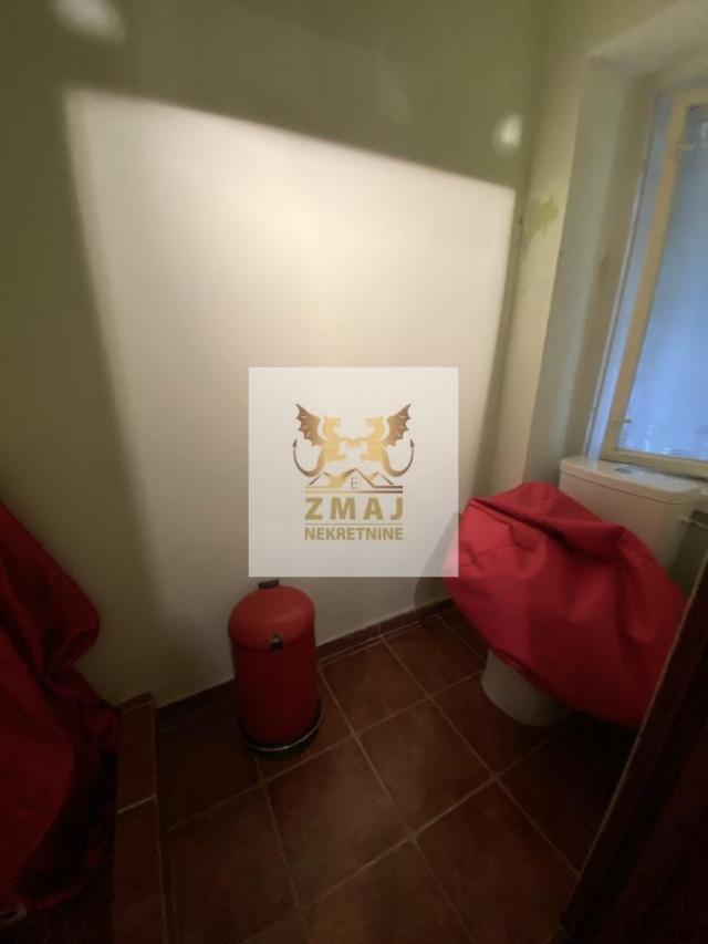 NAJBOLJA LOKACIJA, CENTAR GRADA KOD IZVRSNOG VECA, STAN 42m2