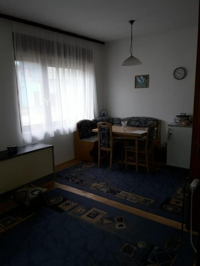 ODLIČNA LOKACIJA