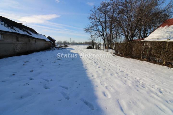 Građevinski plac za kuću 065/3858-888