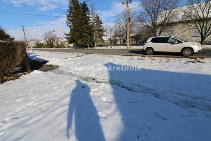 Građevinski plac za kuću 065/3858-888